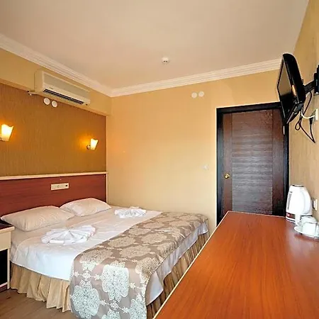 Hotel Epic 3*